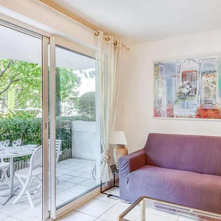 Apartment Du Port By Interhome Frejus